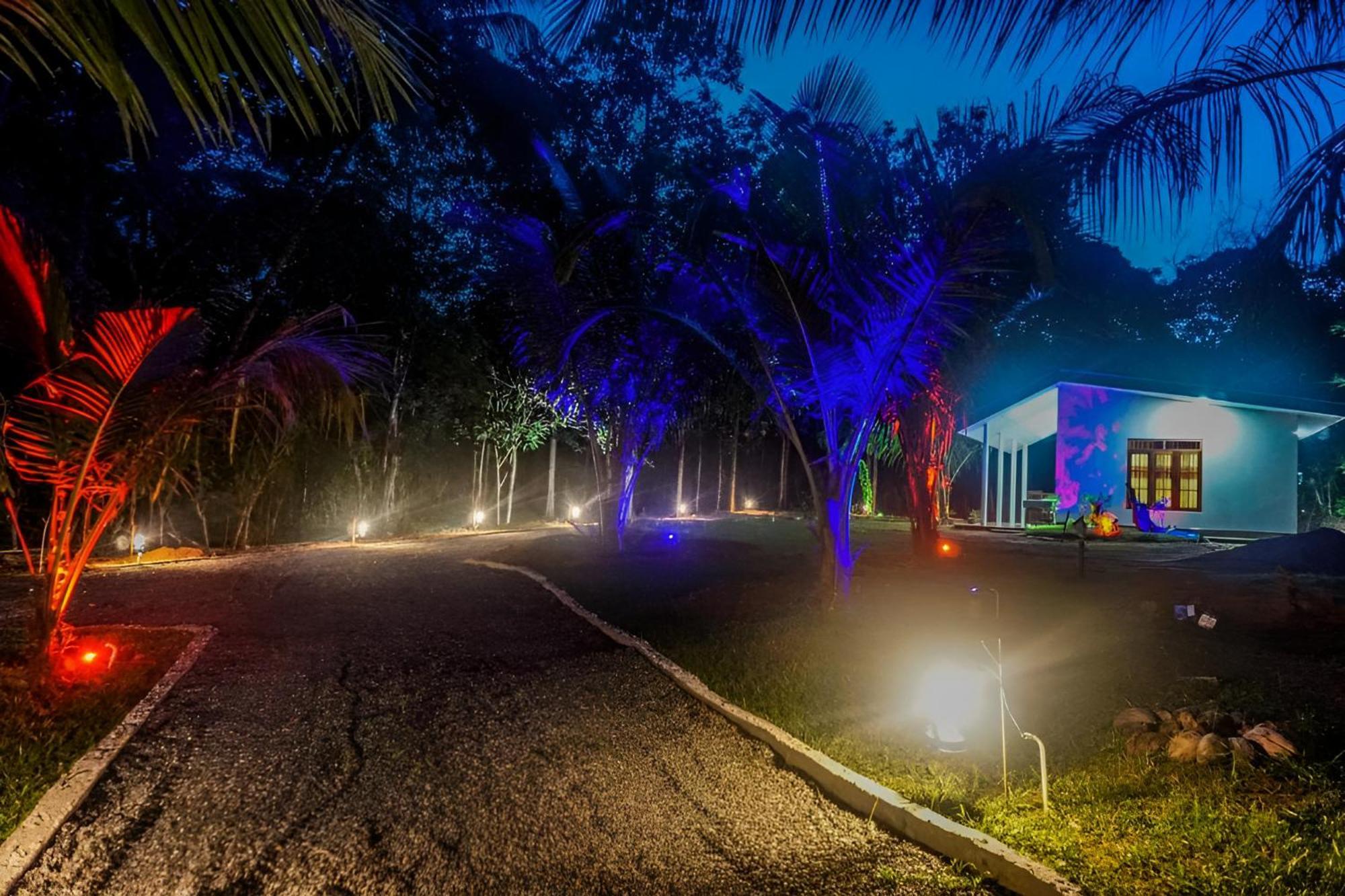 Little Ele Safari Lodge Udawalawe Ngoại thất bức ảnh