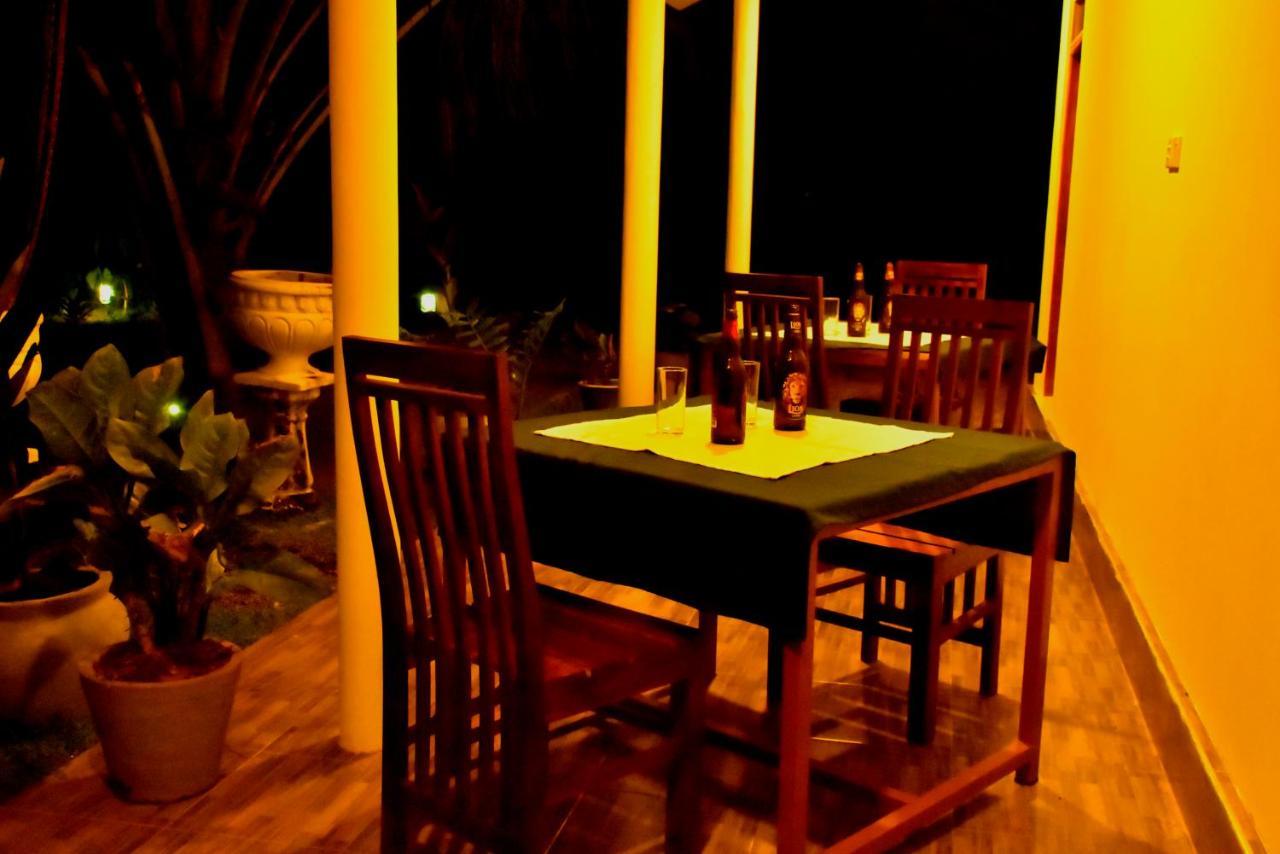 Little Ele Safari Lodge Udawalawe Ngoại thất bức ảnh